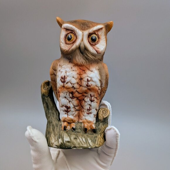 Vintage Porcelain Horned Owl Figurine on Tree Stump |  Bird Collectible - Picture 7 of 7